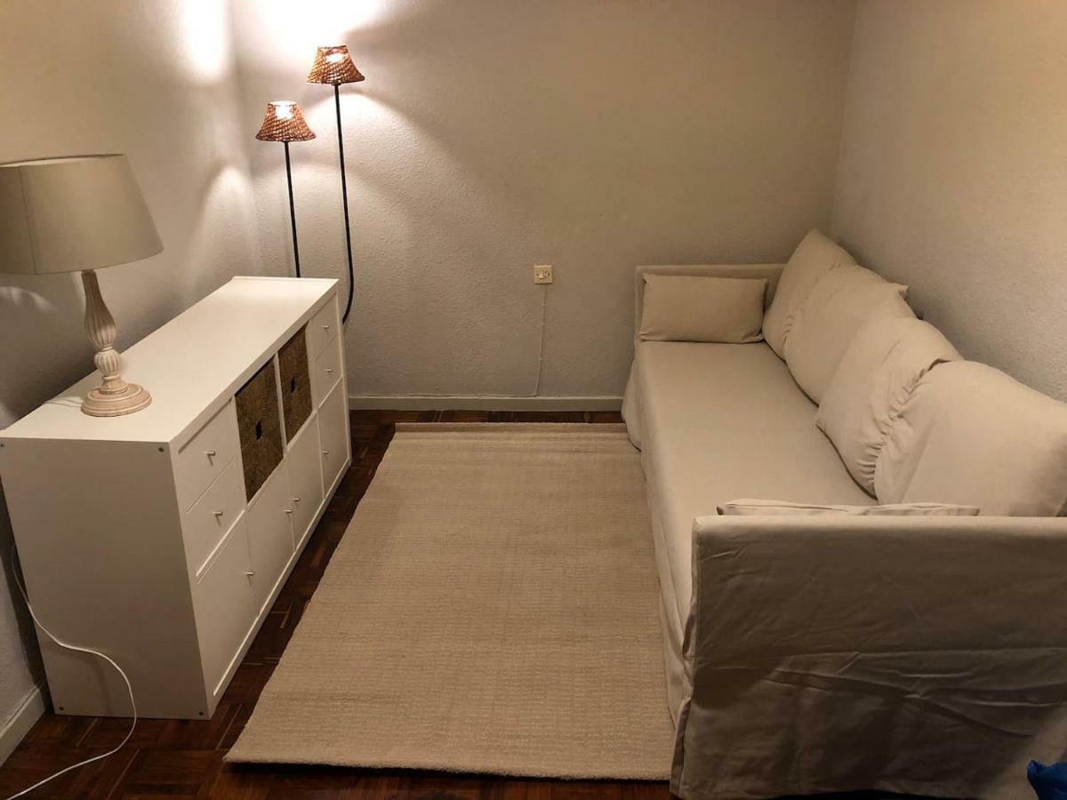 El Rincon De El Montan Villa Avilés Kültér fotó