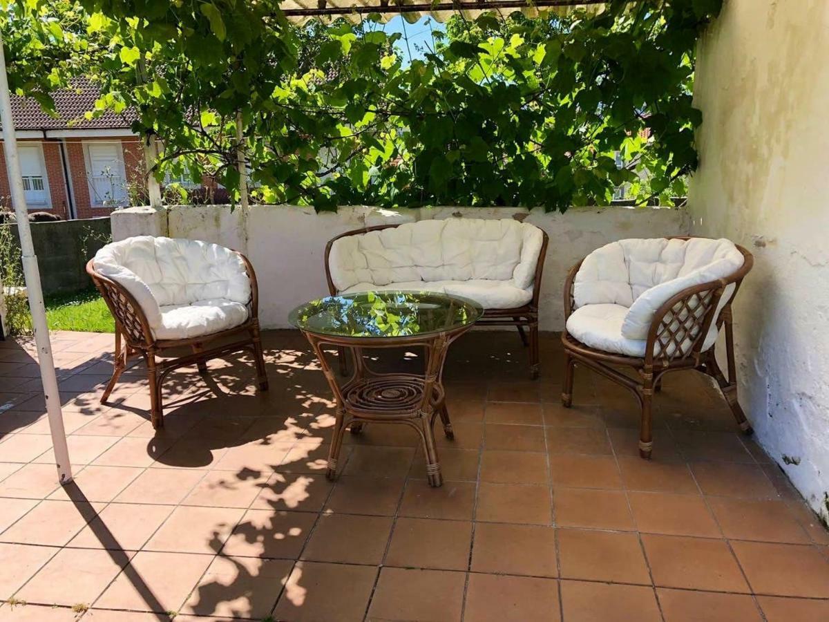 El Rincon De El Montan Villa Avilés Kültér fotó